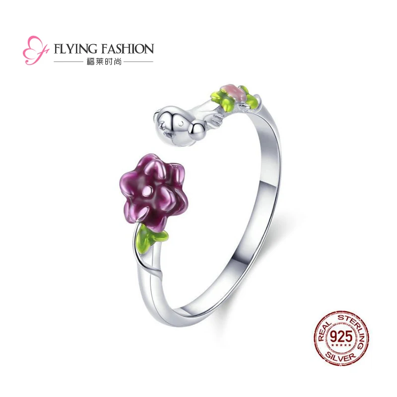 

Latest Fashion New Ring Designs, White