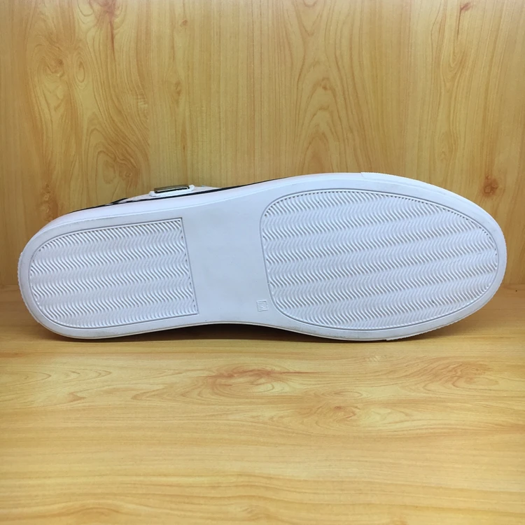 
2017Fashion high quality casual flat sole men comfortable skate board shoes 