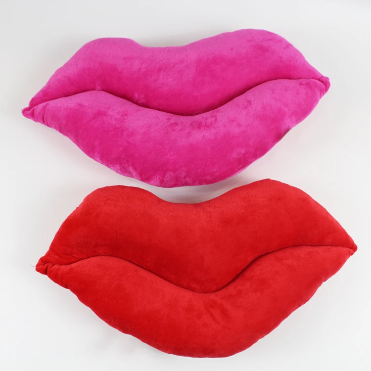 lip pillow