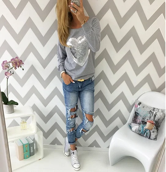 

Women Shirt Fashion Long Sleeved Heart-shaped T-shirt, N/a