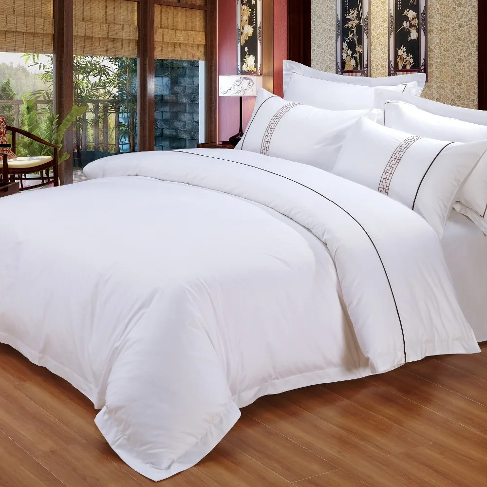 Dubai King Size Satin Hotel Bedding Set Embroidery Hotel Bed Sheet Set