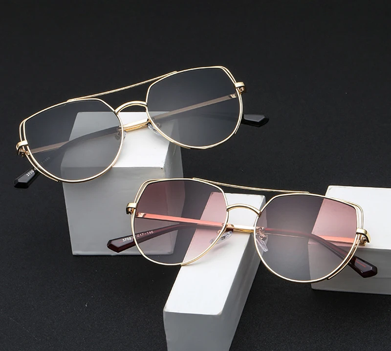 2019 New Cat Eye Women Yellow Sunglasses Fashion Hollow Metal Ladies Glasses