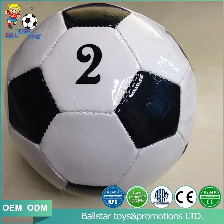 Guangzhou Ultimo Disegno A Buon Mercato Size 2 Pallone Da Calciosfera Gonfiabile In Pvc In Pelle Di Calcio Per I Bambini Buy Gonfiabile