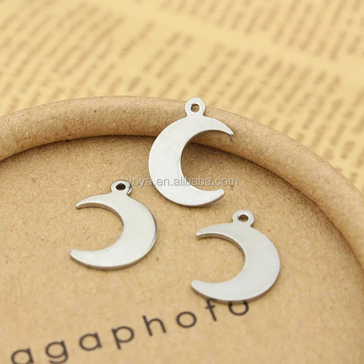 

S795 New item Stainless steel moon crecent charm pendant