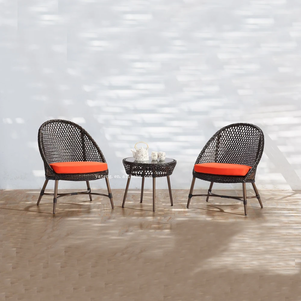 patio furniture 2 chairs and table