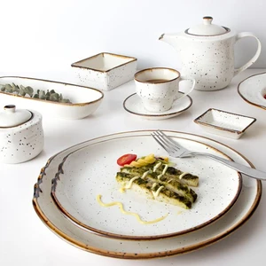 Image of popular wholesale five star hotel crockery ceramic color dinnerware set