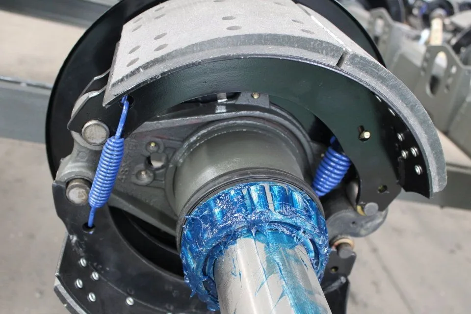 American trailer axle (2)