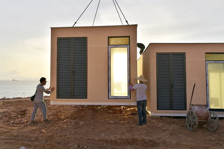 Cheapest Price Quick Build Modular Construction Container House Metal Prefab Flat Pack Container Hotel Luxury Room