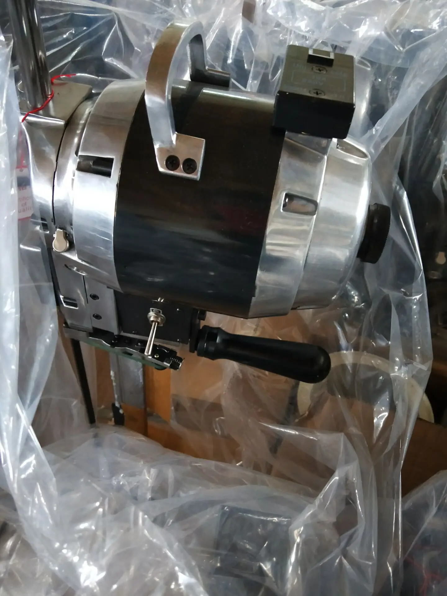 
CZD-3 (1000W) Super power Eastman Type 627X auto sharpening straight knife cloth / fabric cutting machine / Electric scissors 