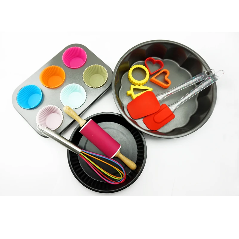 Carbon steel non-stick cake mold colorful bakeware set silicone spatula kids baking tools set
