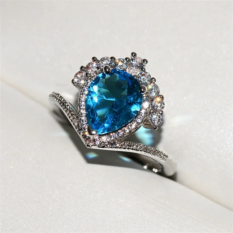 

Exquisite Blue Water Drop Crystal Glass Engagement Rings for Women Charm Inlay Cubic Zirconia Rings Bridal Jewelry Anillos