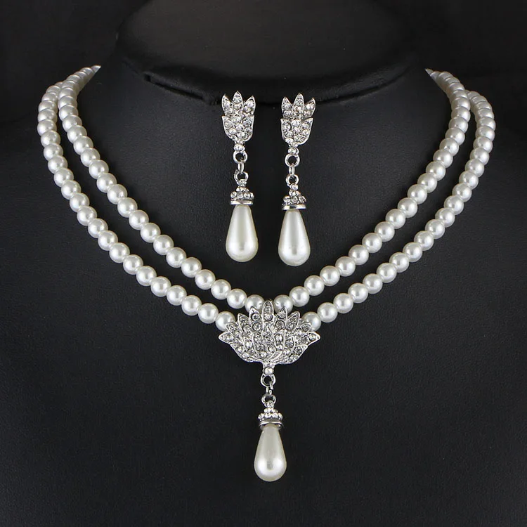 

2019 fashion imitation pearl necklace set jewelry cheap rhinestone multi strand pearl necklace for bridal, As picture