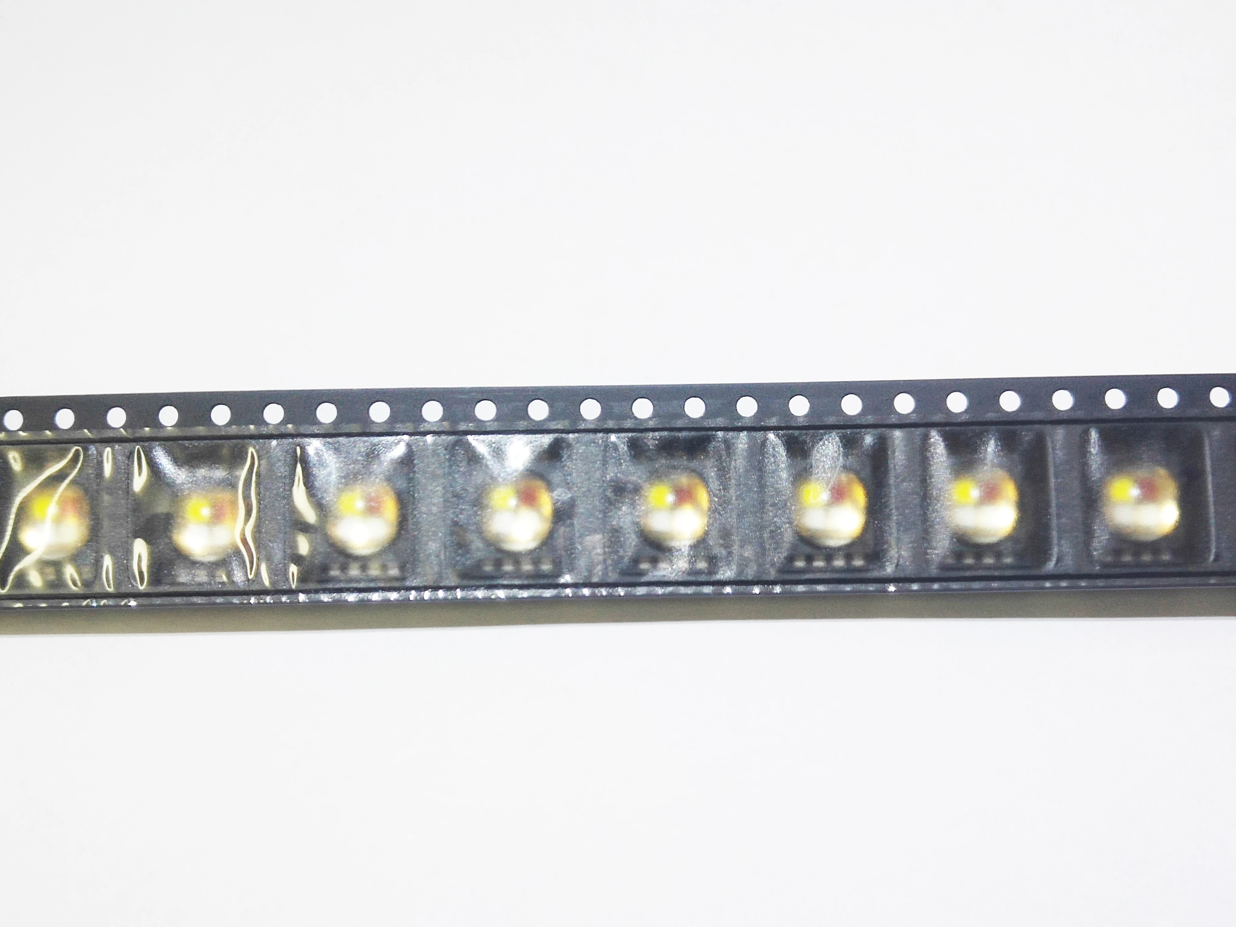 
New and Original MCE RGBW Series LED Chip RGBW LED Diode 