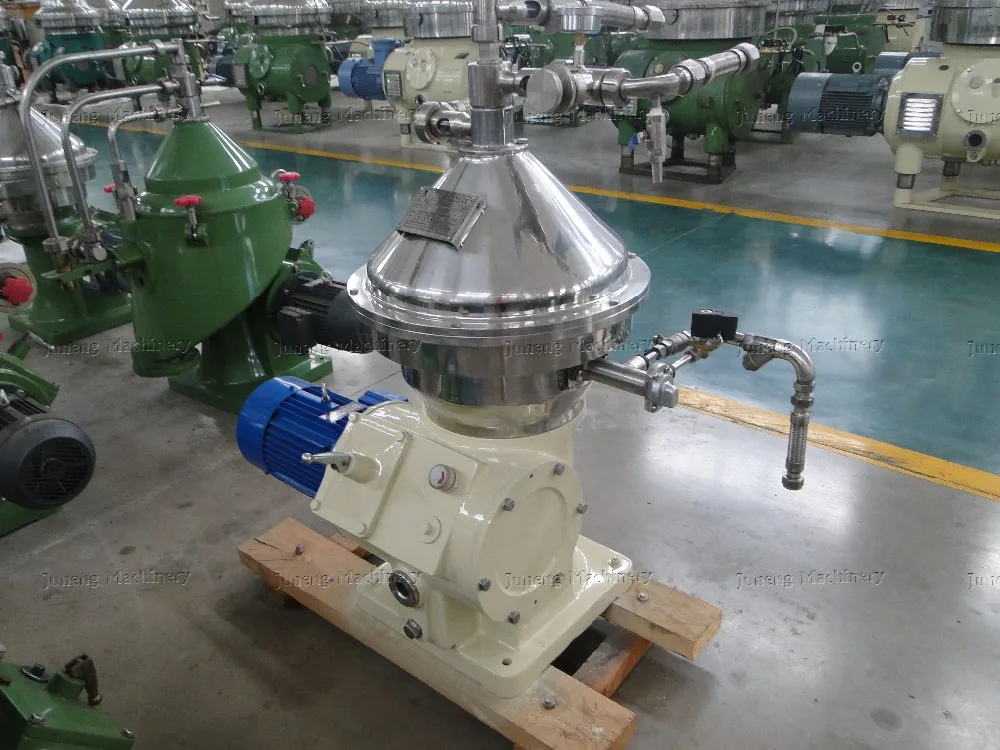 Industrial Milk Separator with SS304 Stainless Steel 500L/H Capacity and 380V/50HZ Voltage for Efficient Dairy Processing