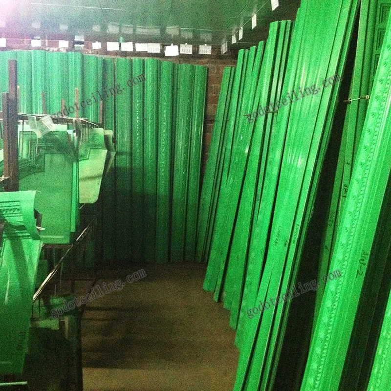 Gyspum corncies mold (21).jpg