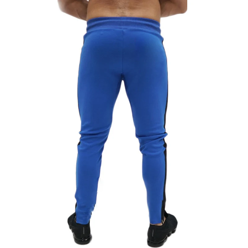men jogger 03.jpg