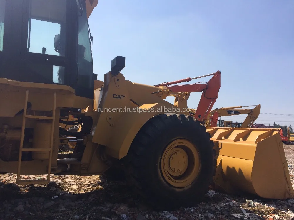 Caterpillar Loader