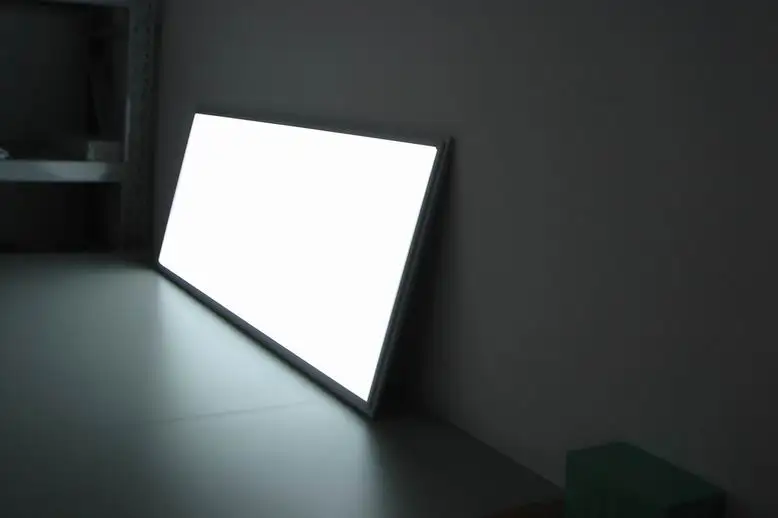 office surface ceiling mounted square led panel light 600x600