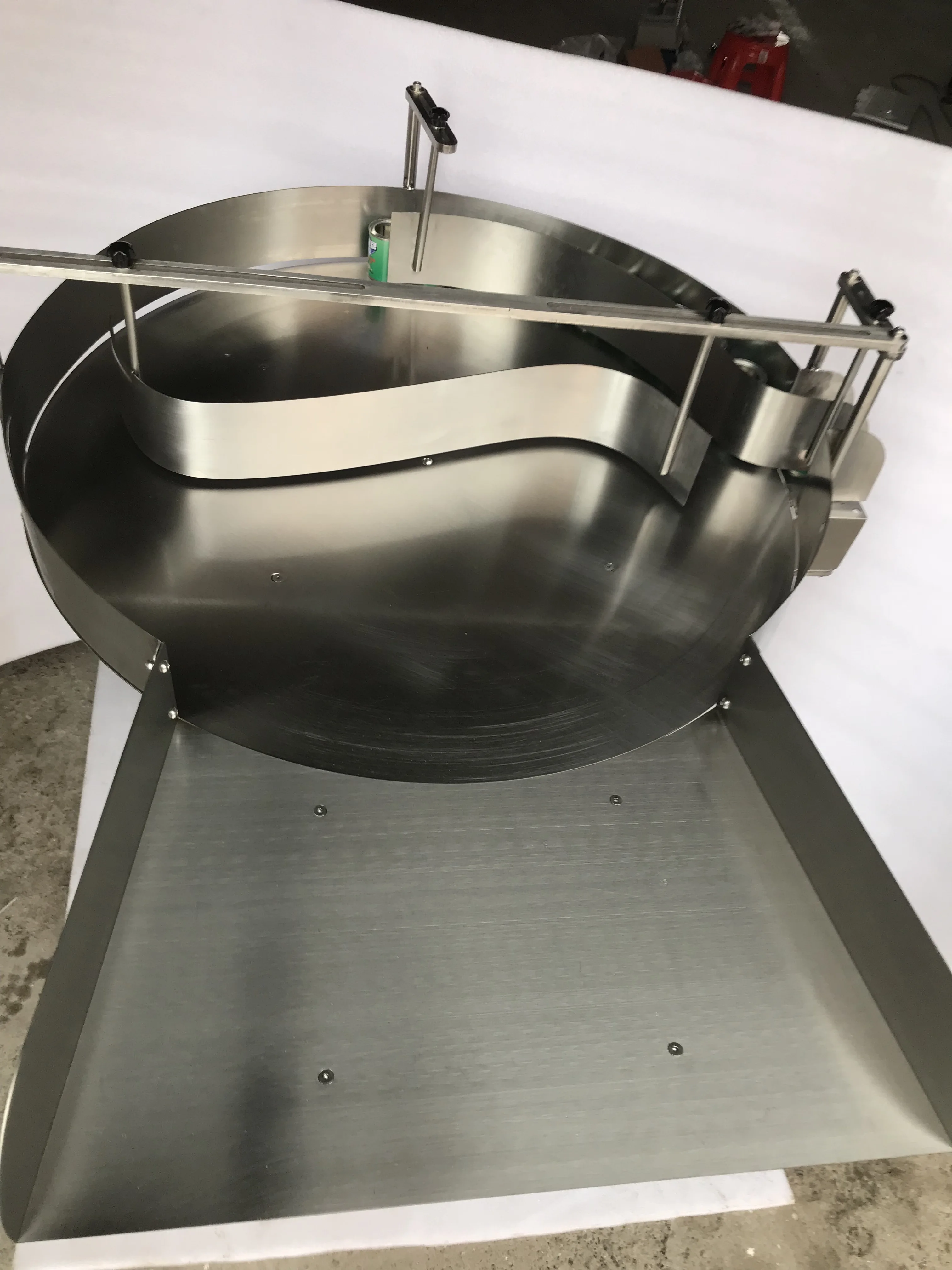 
Round bottle unscramble turntable PTT-1 