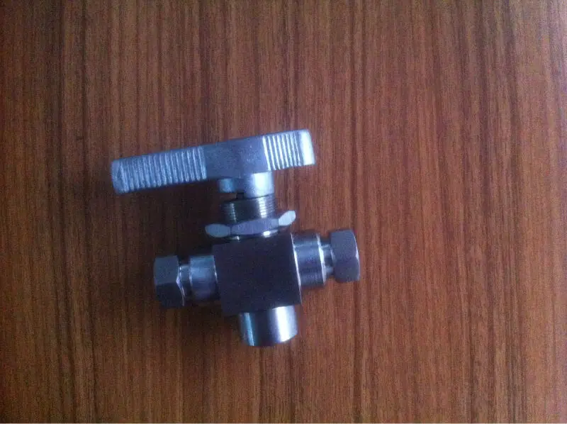 
3/8 stainless steel three way ball valve 