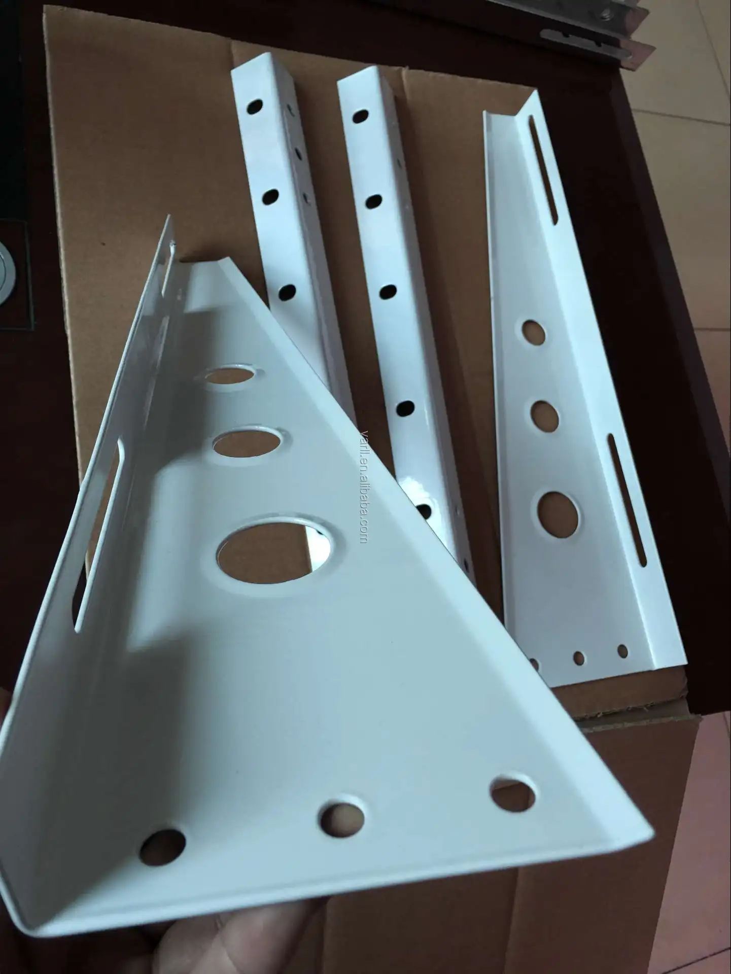 Heavy Duty 흰 분말 코팅 접는 Air Conditioner Bracket/ac Bracket Buy Air