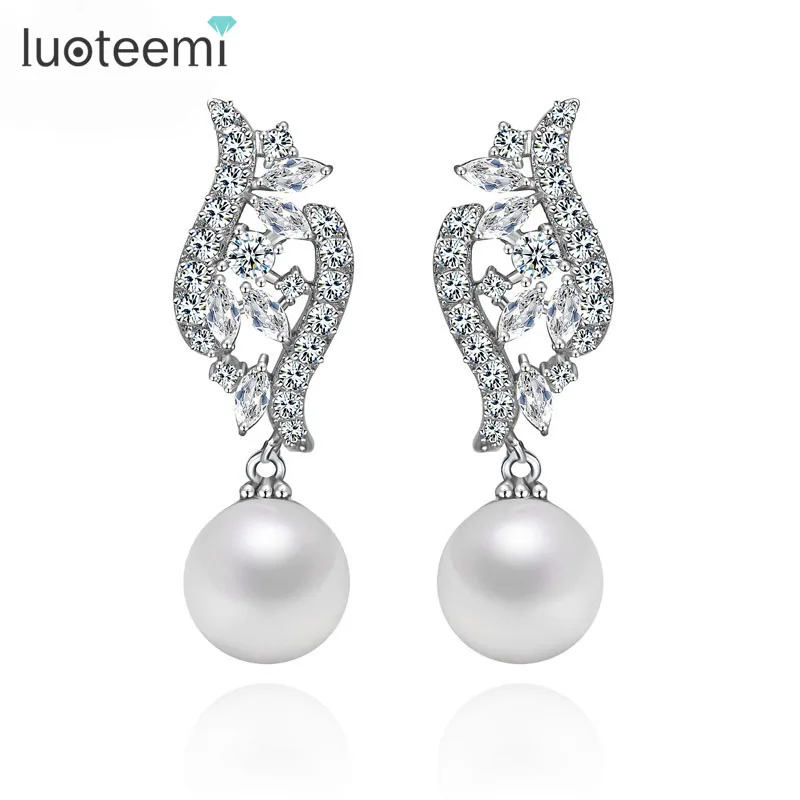 

LUOTEEMI Wholesale Fashion Party Girl Bridal Elegant Wedding Latest Design Of Pearl And Cubic Zirconia Diamond Earrings