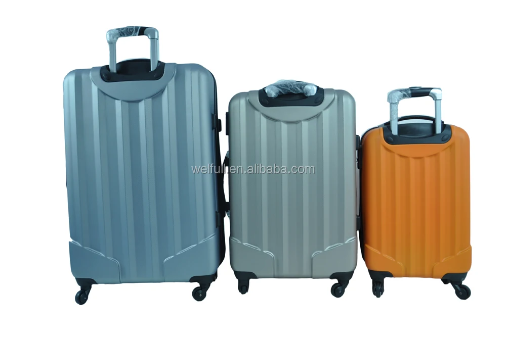 checkers hyper luggage sets