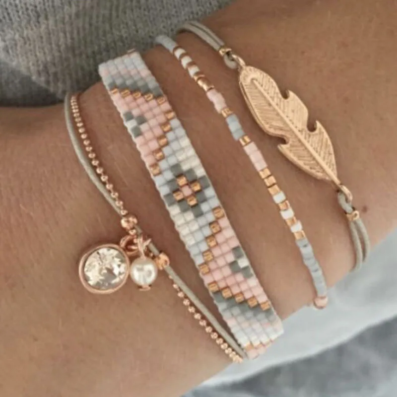 

Wholesale Fashion Women Handmade Multilayer Seed Bead Bracelet Set, Many color are available