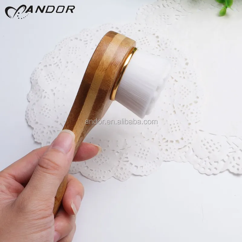 Facial-cleansing- wash and clean -brush4.jpg
