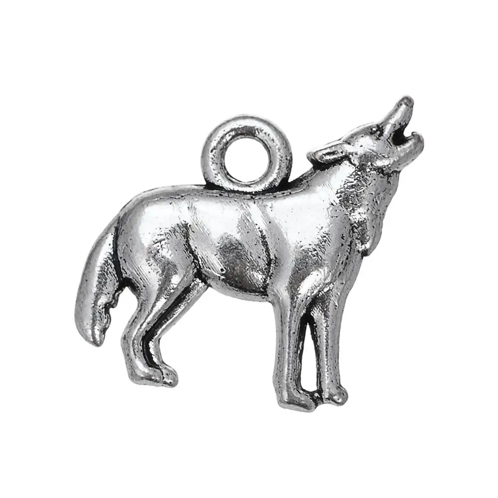 

2018 Antique Silver Color Latest Wholesale Cheep Fierce Wolf Charm Design Pendant For Mens Gift Animal Series