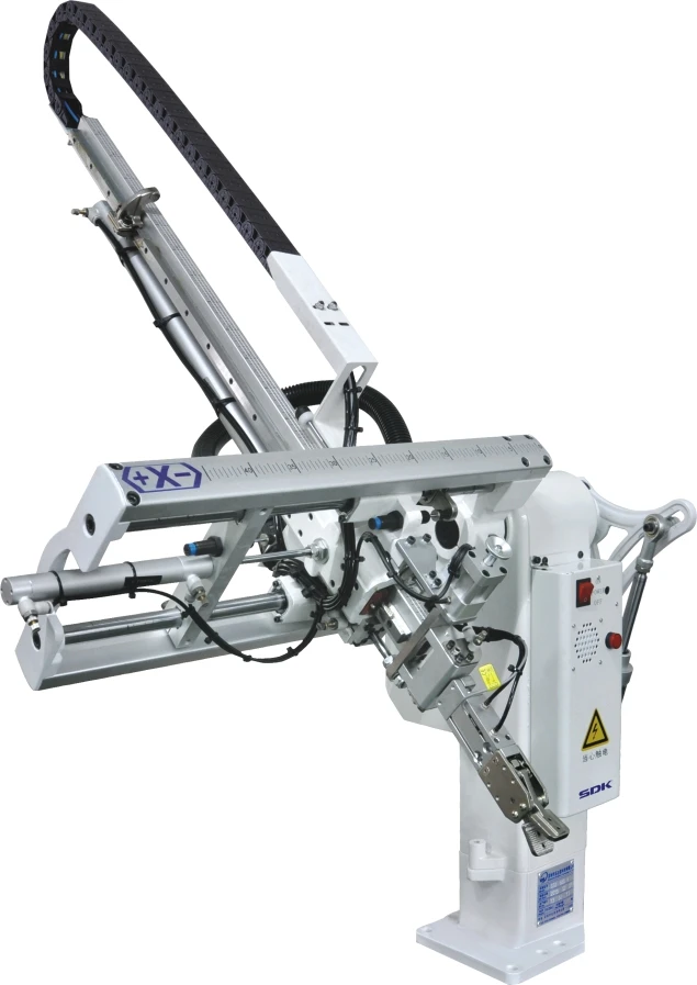 
2019 one axis industrial robot arm for injection molding machine 