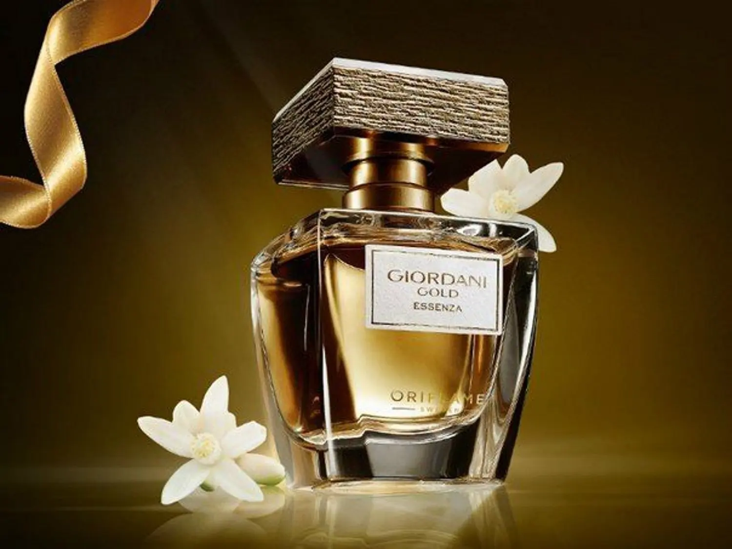 Buy Giordani Gold Essenza Parfum In Cheap Price On Alibabacom