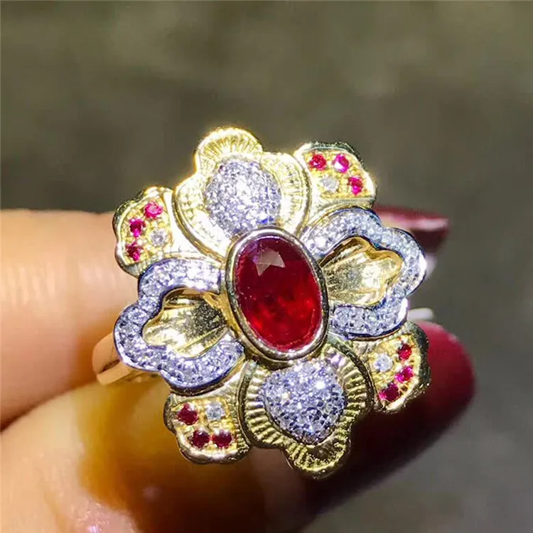 

Hot Selling Golden Supplier Flower Shape Gold Ring Design Beautiful Jewelry, Red