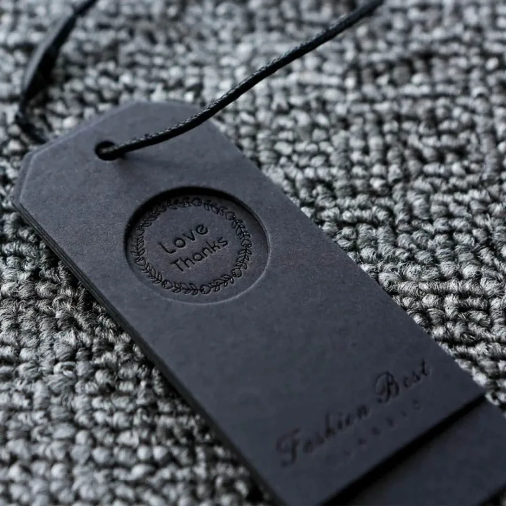 

700g black card black gold foil luxury custom hang tag, Customized color