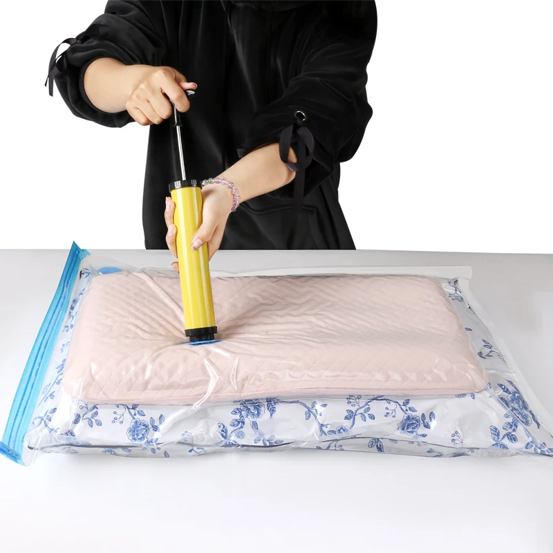 

Vacuum Zipper Bag in PA and PE for clothes 75% space saver, N/a