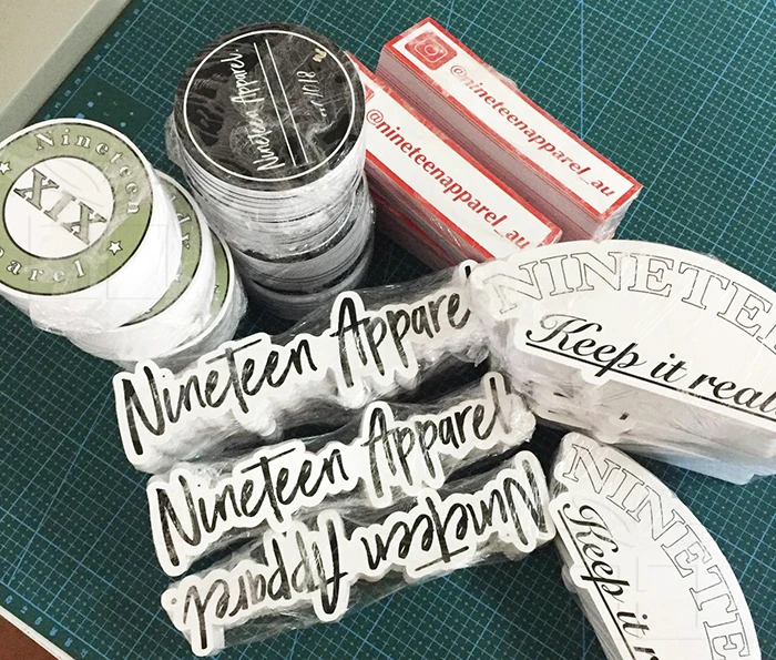 Waterproof Pvc Vinyl Die Cut Stickers With Opp Bag Stapling Header Card