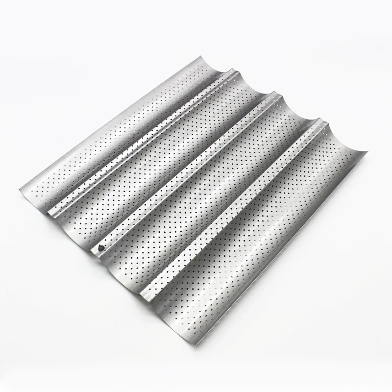 

Perforated Baking Molds Heat-resistant Baguette Baking Tray 4-slot French Bread Pan, Silver