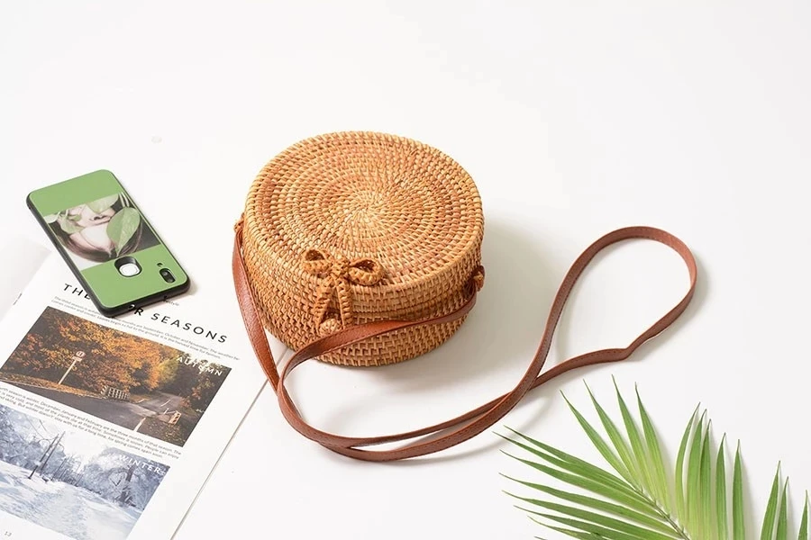 grade rattan round bag (5).jpg