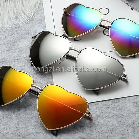 

oculos de sol feminino coating film Heart Shaped Sunglasses Women Gradient Sun Glasses Vintage Metal Frame