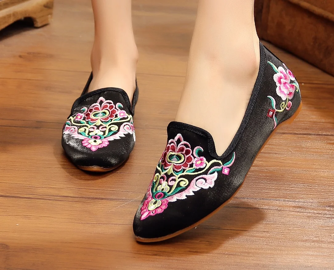 Woman Spring/autumn Chinese Traditional Lady Embroidered Floral Shoes ...