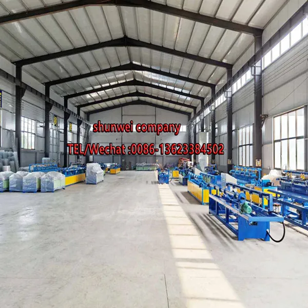 
with safety guard automatic high speed chain link fence making machine 