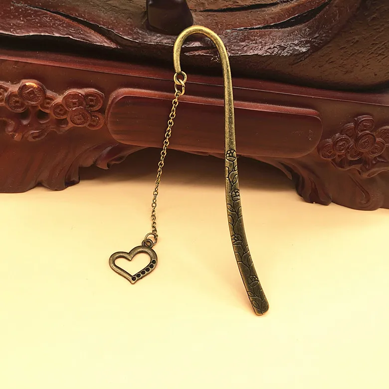 metal bookmark (3).jpg