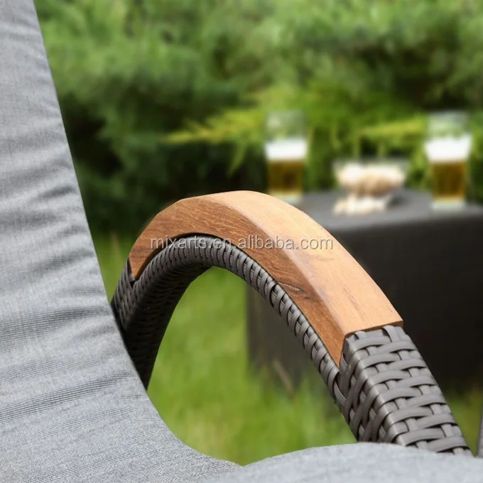 outdoor furniture 13.jpg