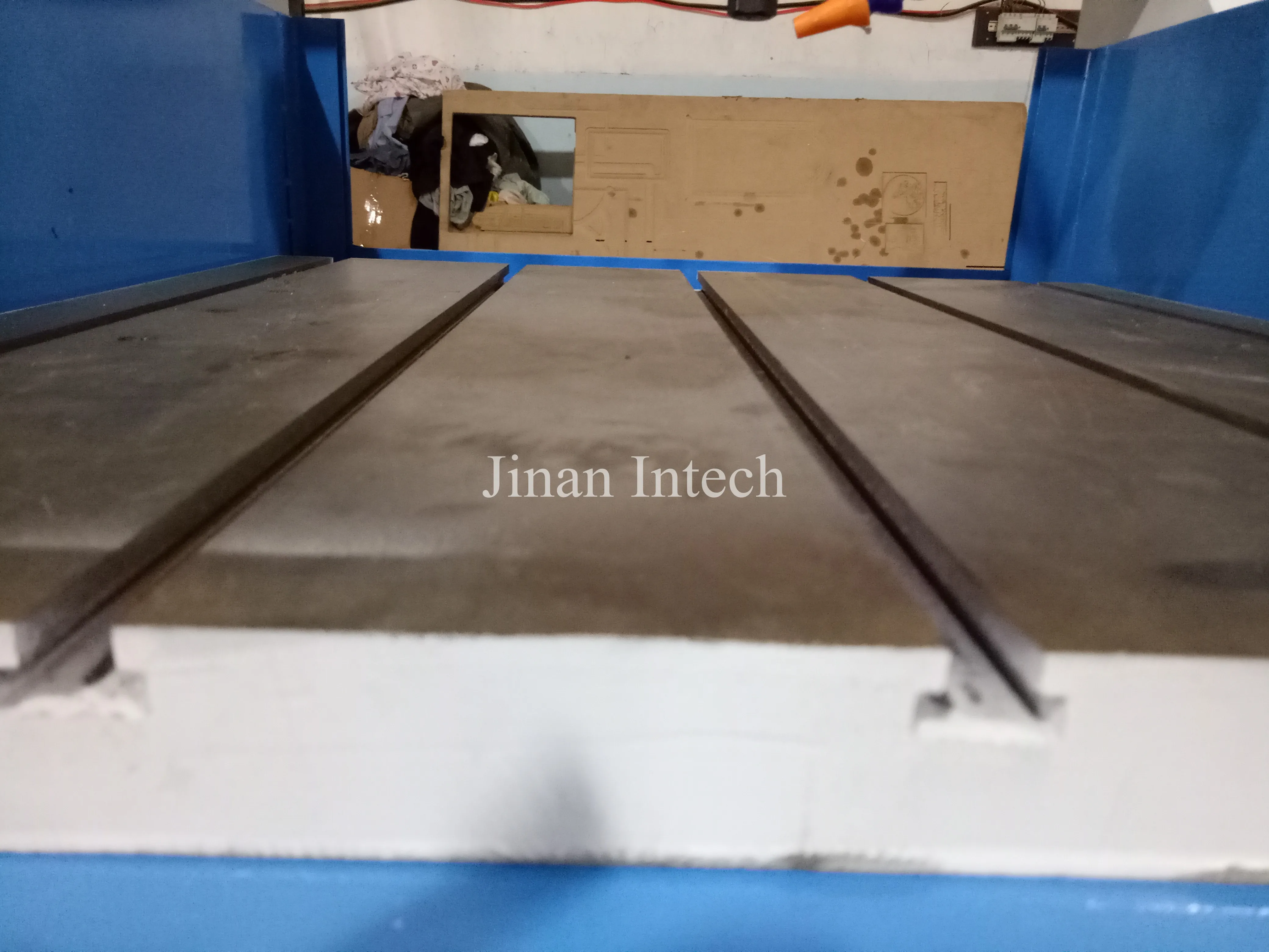 Multipurpose 4 axis wood cnc 6090 milling cnc router machine for aluminum