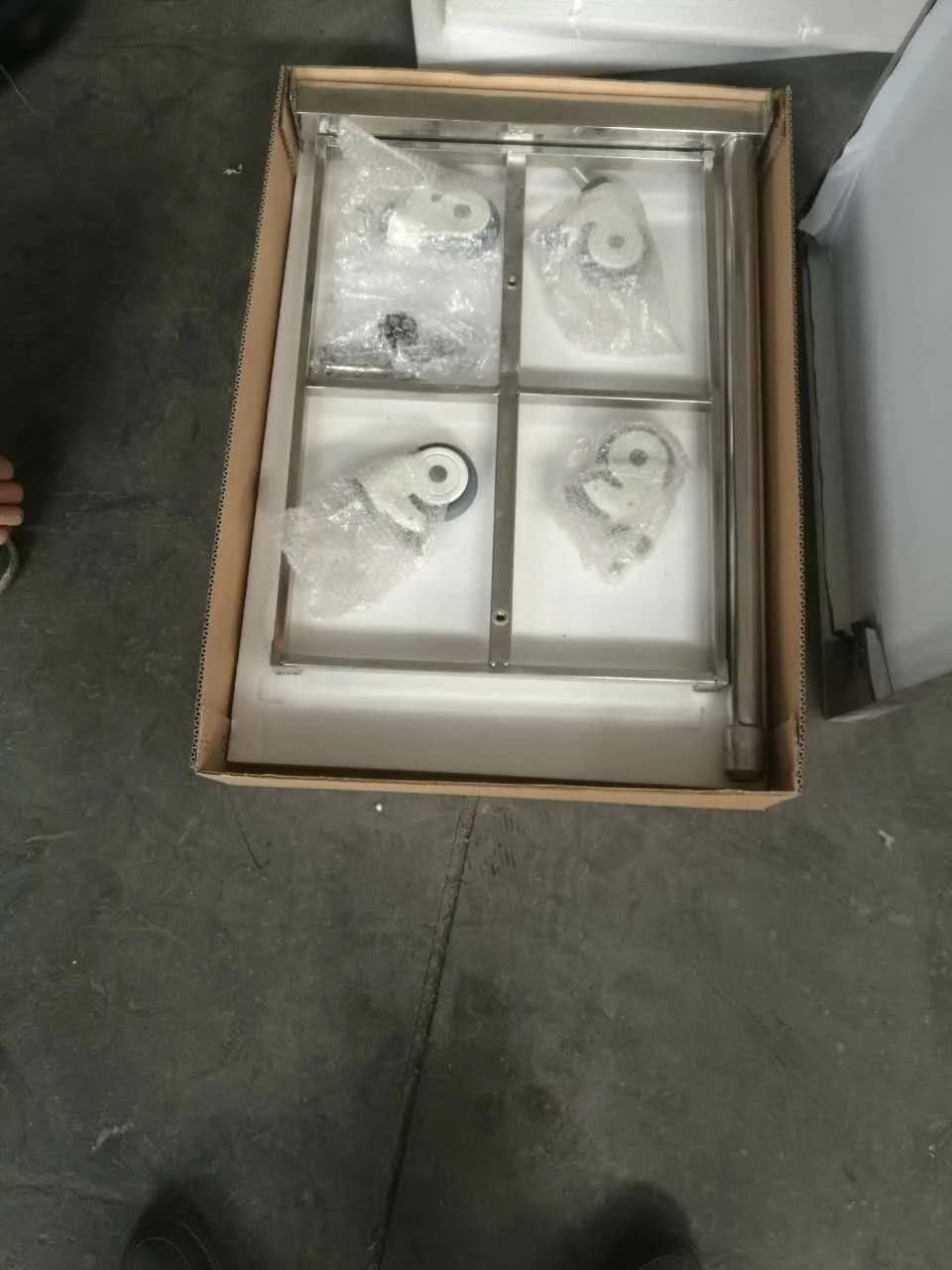 FDA approved 304 stainless steel mayo table instrument trolley