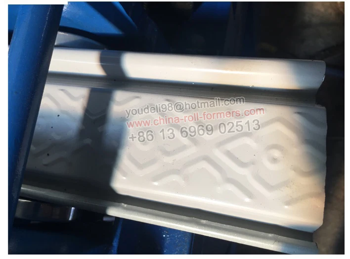 rolling door machine7_.jpg