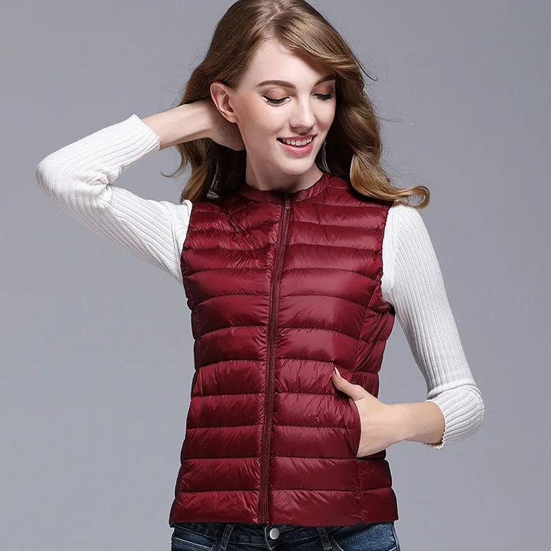 

Round Neck Nylon Lady Winter Burgundy Packable Light Lightweight Duck Feather Ultra Light Women Down Vest, Multi