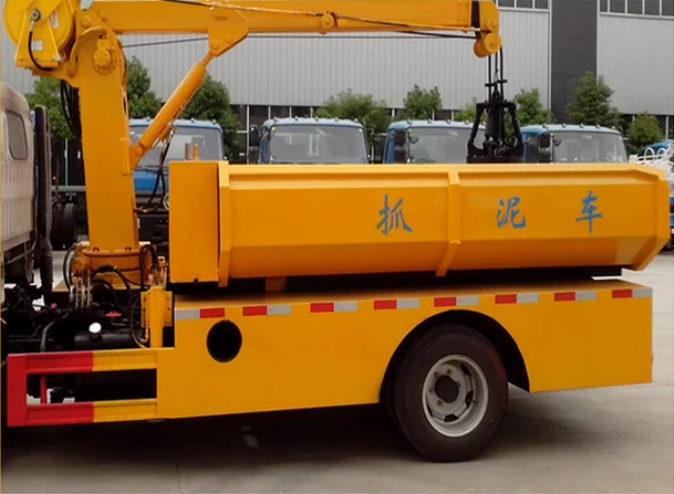 4x4 right hand drive sanitation sludge dredging cleaning truck