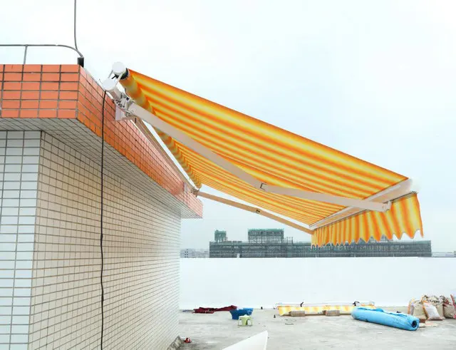 高品质户外遮阳帘电动铝制可伸缩遮阳篷,带led灯