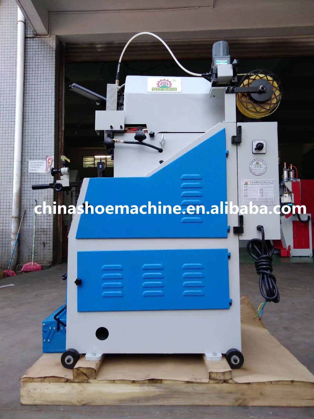 
Standard heel lasting machine QF-727A shoe making machine price 